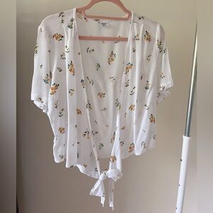 SUNDAY BEST ARITZIA Wrap or Tie Floral Top